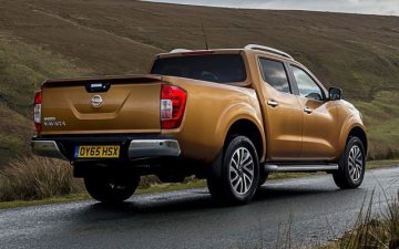  NISSAN Navara 